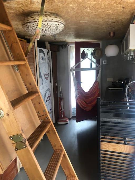 דירות אוטרכט Tiny House For 2 With Private Garden מראה חיצוני תמונה
